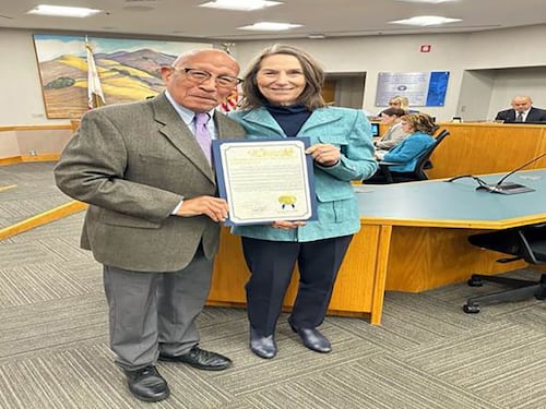 བོད་ཀྱི་ཉིན་མོར་སྲུང་བརྩི།